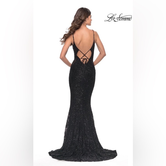 NWT La Femme 31257 Size 00 Black Embellished Lace Gown Dress